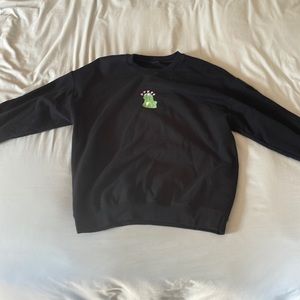 Black Long Sleeve Crewneck with Kermit the Frog Embroidery